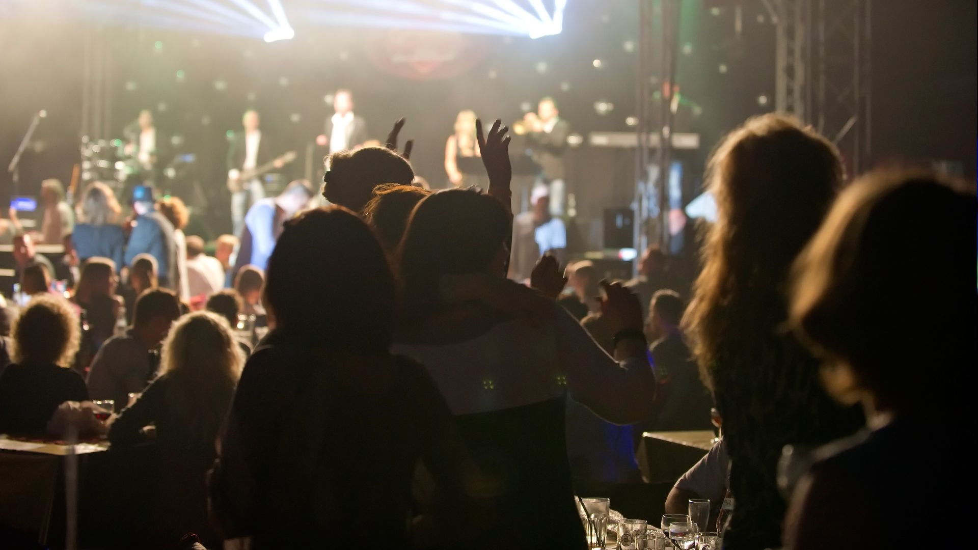 Weihnachtsfeier-Zauber Hamburg Dinner Shows