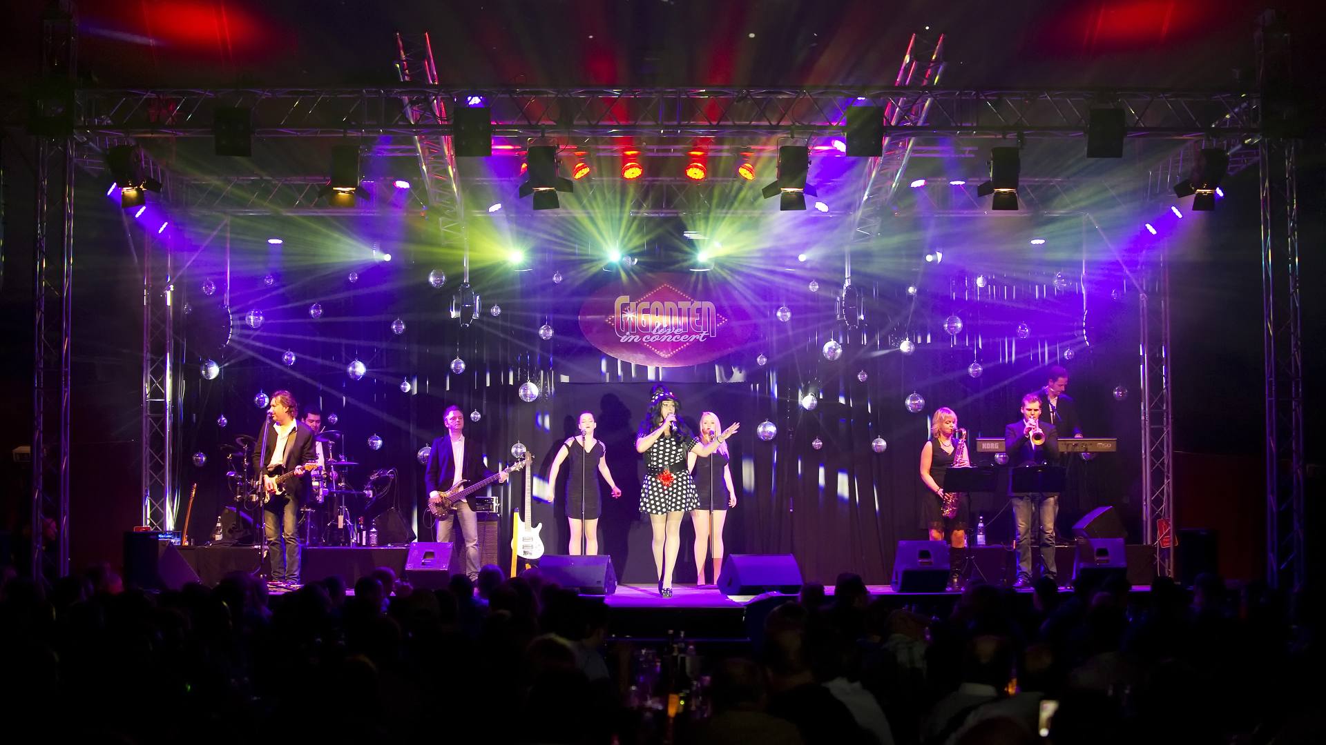 Giganten Live in Konzert Hamburg Weihnachtsfeierzauber