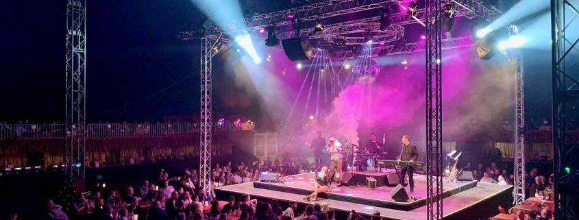 Weihnachtsfeierzauber Hamburg Deutschlands größte Dinnershow