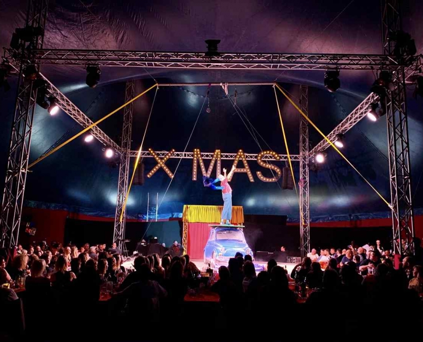 Weihnachtsfeierzauber Hamburg Deutschlands größte Dinnershow