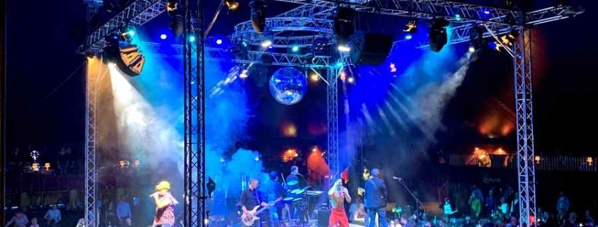 Weihnachtsfeierzauber Hamburg Deutschlands größte Dinnershow